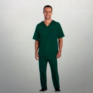 Men’s Grey’s Anatomy hunter green size medium.